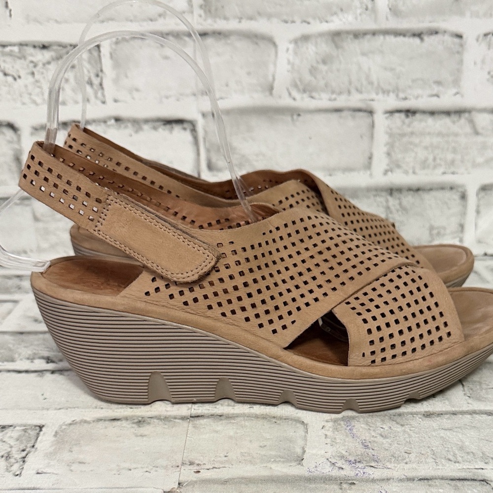 Clarks Clarence Artisan Tan Perforated Wedge Sandals